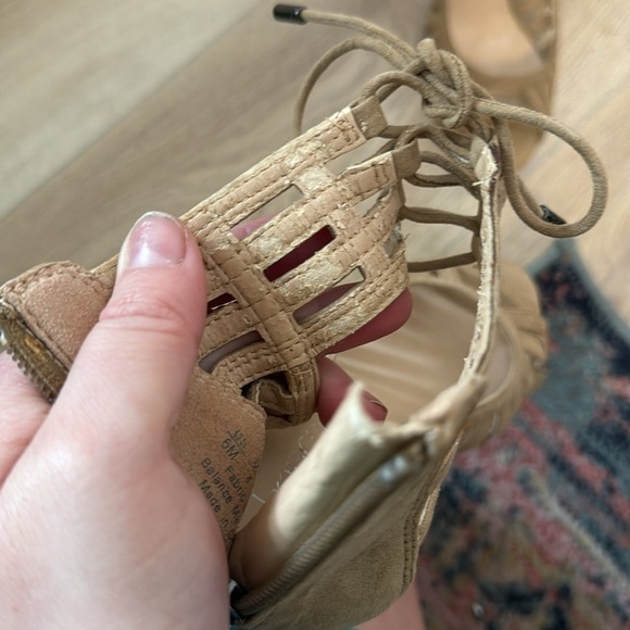 Franco Sarto Emiro Dress Tan Heeled Sandals with Lace-Up Design Size 6 - Picture 6 of 7